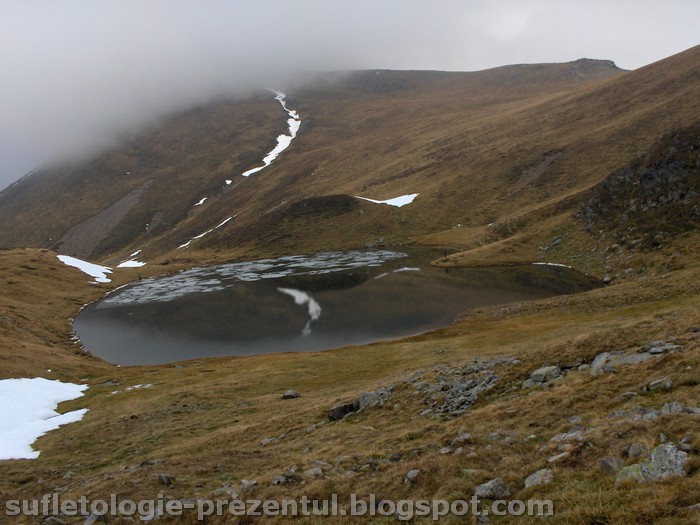 /Retezat/hpim0672-_lacul_scarisoara.jpg