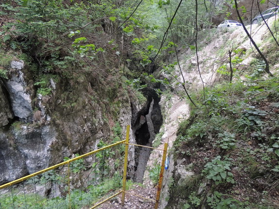 /pesteri/dscn1647.jpg