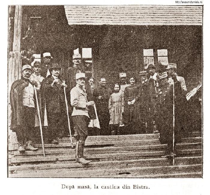 /Excursia/dupa_masa_la_cantina_din_bistra_carpati.jpg