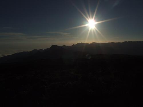 /KILIMANJARO/22._apus_de_soare.jpg