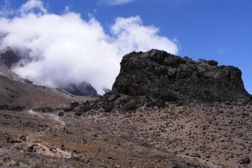 /KILIMANJARO/25._turnul_de_lava.jpg