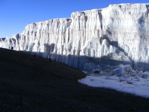 /KILIMANJARO/54._zapezile_de_altadata.jpg