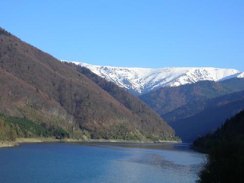 /Barajul/lacul_rausor.jpg