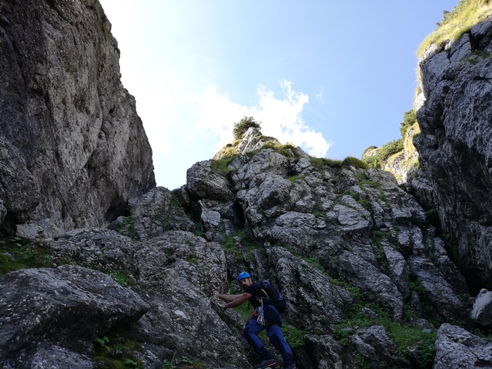/portitelor/7_img_20190831_113255.jpg