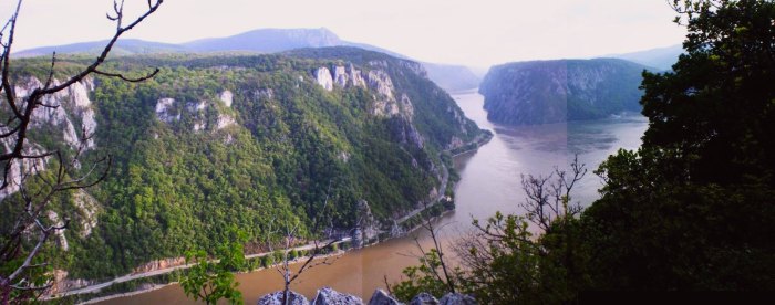 /almajului/z_09_-_panorama.jpg