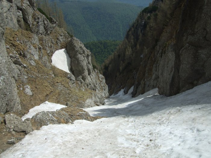 /malin20130507/canion1inapoi.jpg
