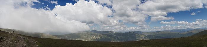 /Meridionali/46_panorama_parang_1.jpg